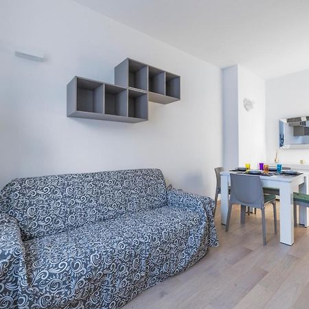Milano Cosy Apt With Balcony! エクステリア 写真