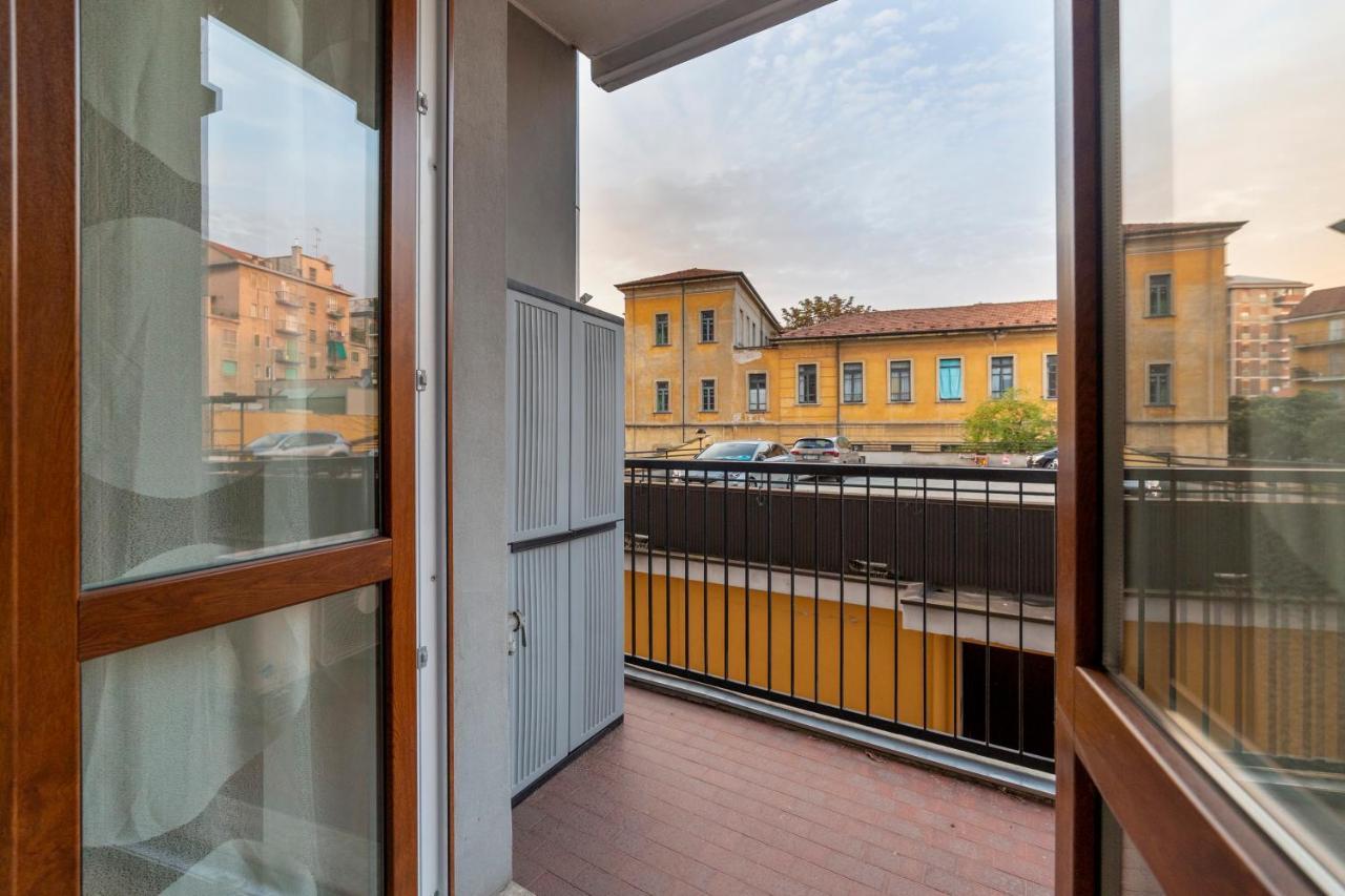 Milano Cosy Apt With Balcony! エクステリア 写真